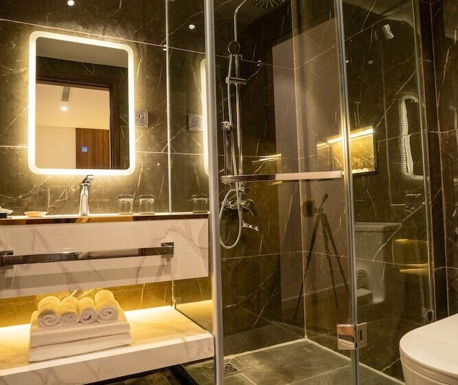 هتل Calidum Phu Quoc