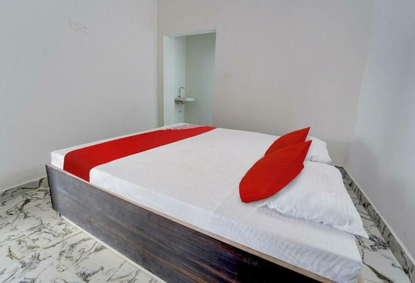 Spot On Hotel Magadh In