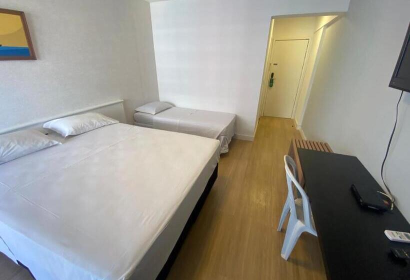 Отель Garvey Park