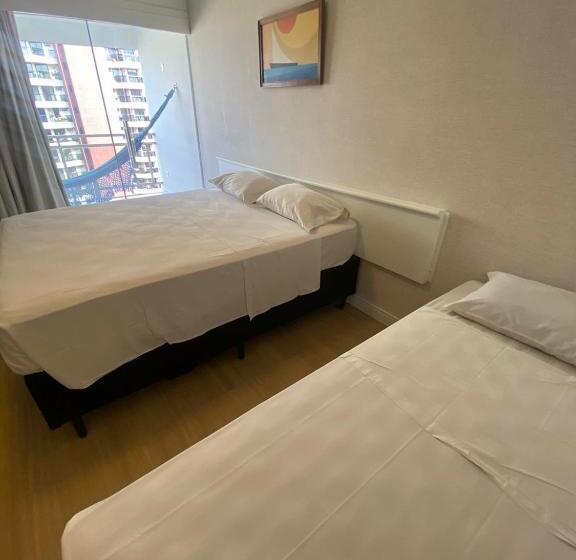 Отель Garvey Park