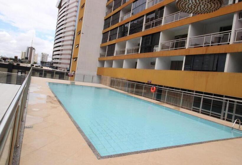 Отель Garvey Park