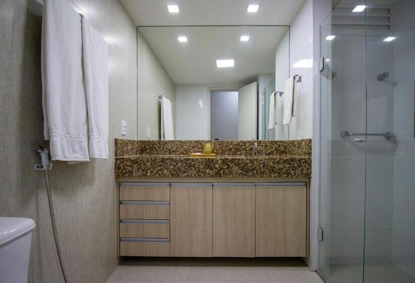 Отель Garvey Park