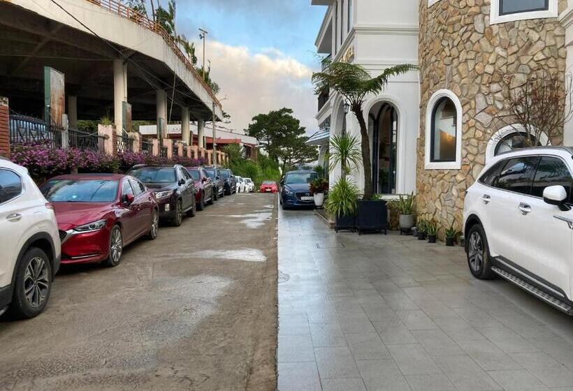 هتل đồi Mây Tuyết