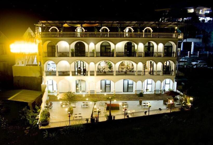 هتل đồi Mây Tuyết