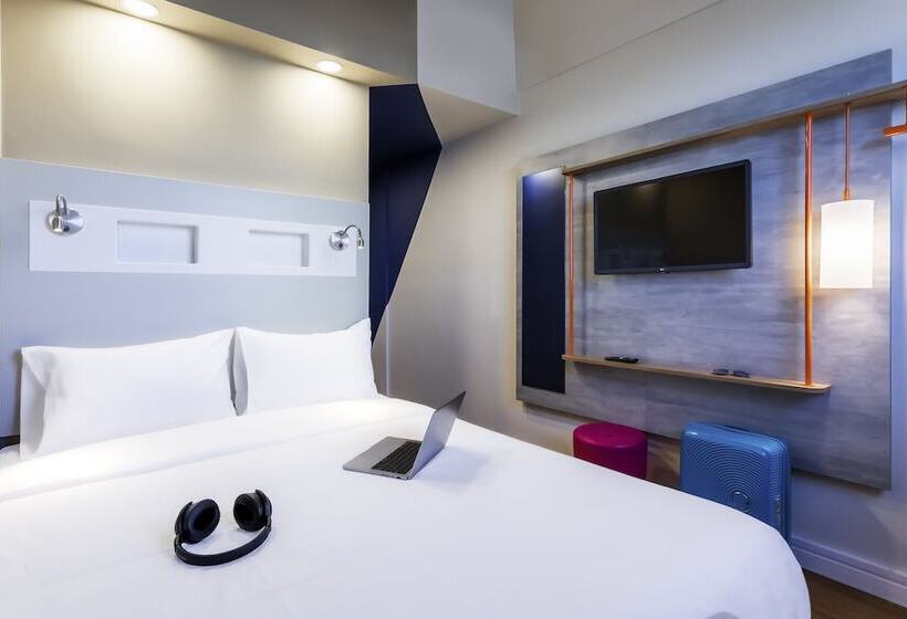 Отель Ibis Budget Pindamonhangaba