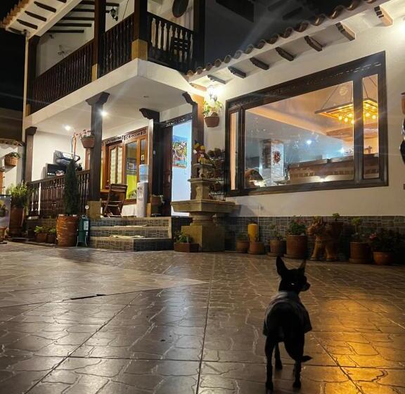 Отель La Casa De Las Flores Spa