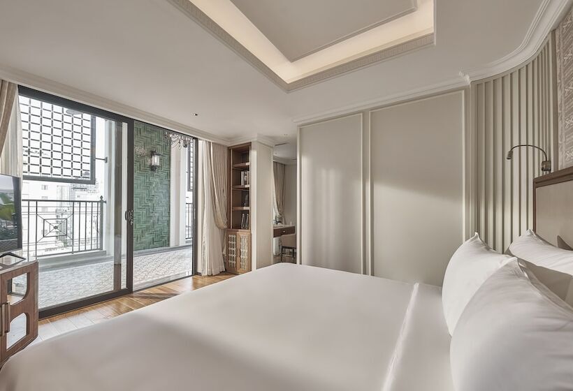 هتل La Siesta Premium Sai Gon