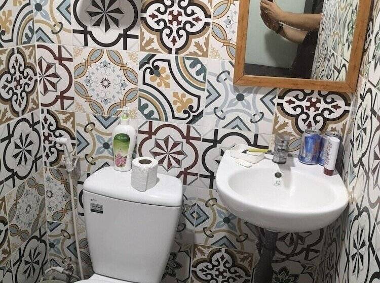 Language Exchange Hotel 3