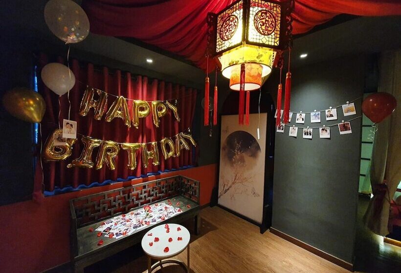 Language Exchange Hotel 3