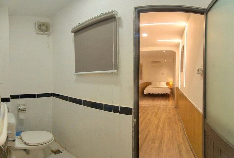 Language Exchange Hotel 3