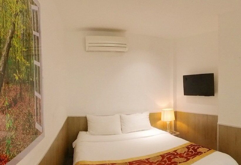 Language Exchange Hotel 3