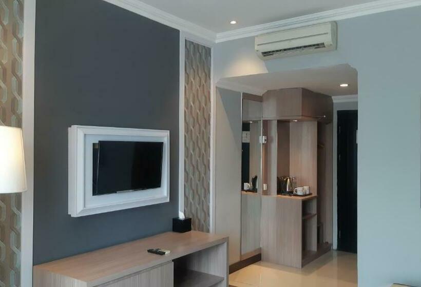 Luminor Hotel Palembang By Wh