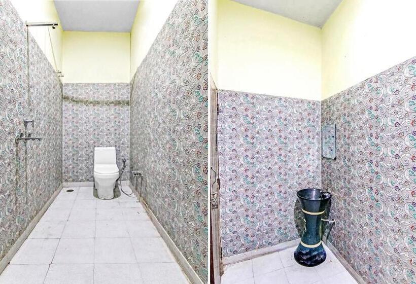 בית מלון כפרי Oyo Flagship  Prince In