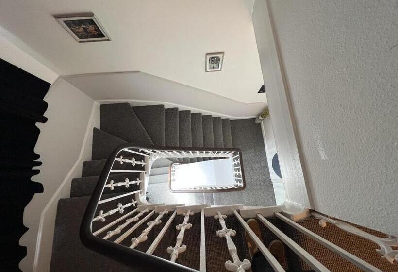 فندق Royal Suites Kirkcudbright