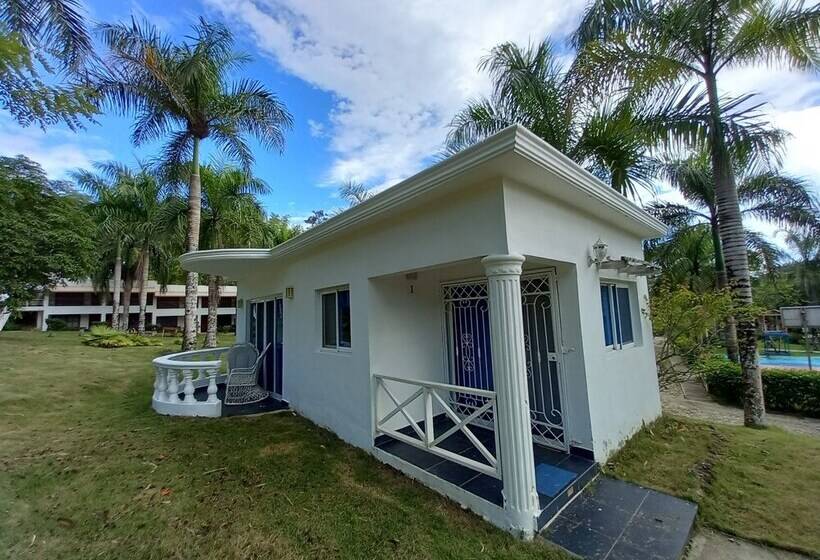 בית מלון כפרי Serapius Green