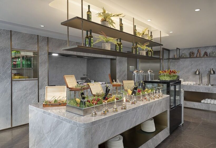 Hotel Somerset Future Center Wuhan