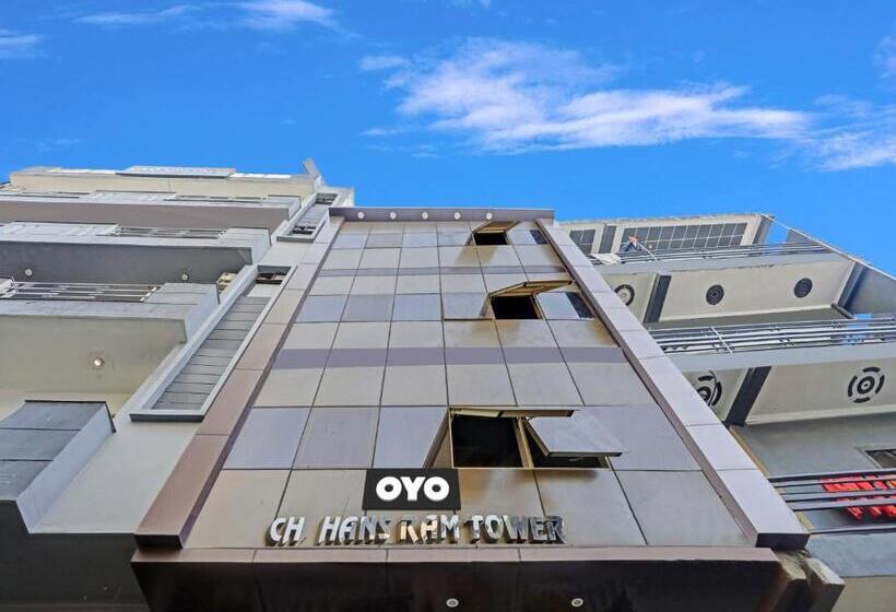 호텔 Spot On Mt White House