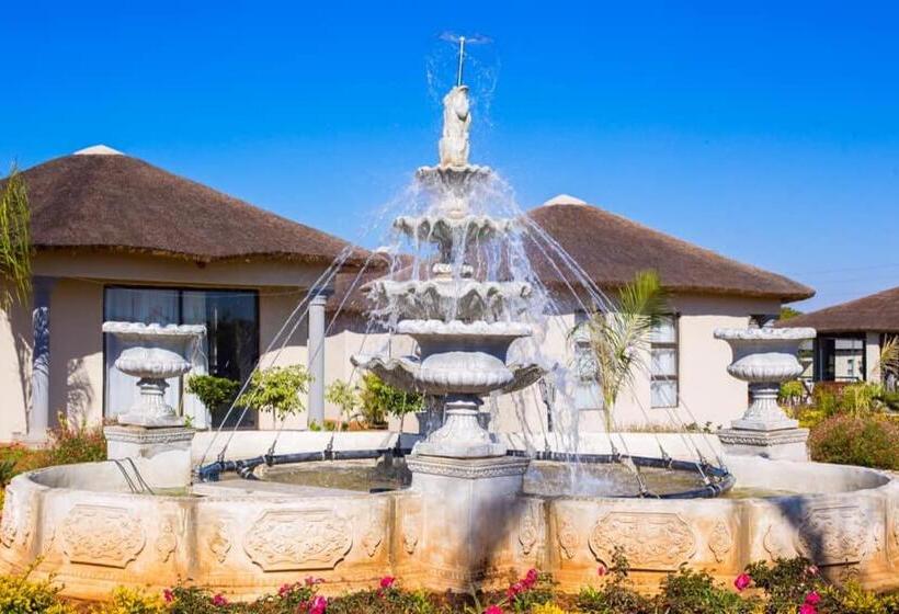 ホテル The Bridge Boutique Lodge