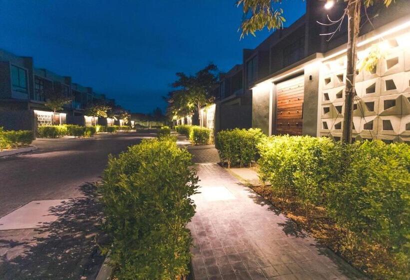 酒店 The Riyaz Lavanya