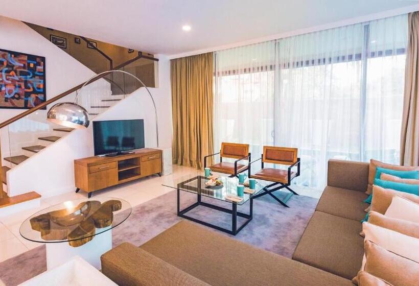 酒店 The Riyaz Lavanya