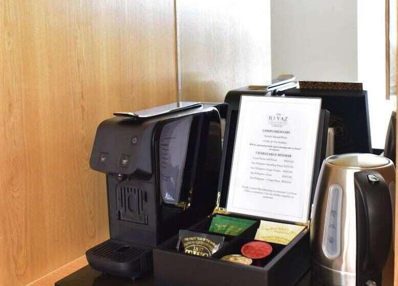 酒店 The Riyaz Lavanya