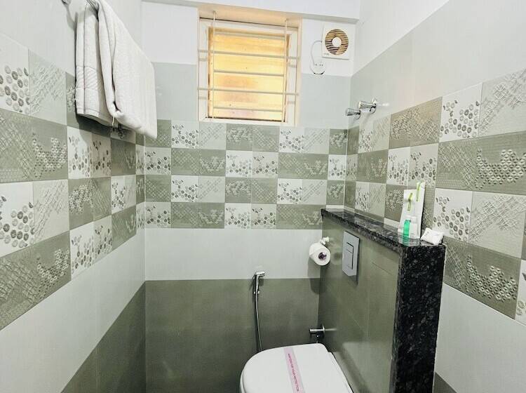 Отель Value Inn