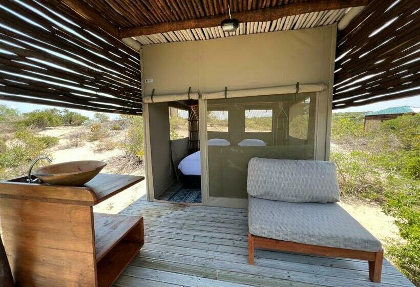 ホテル Zenguelemo Lodge