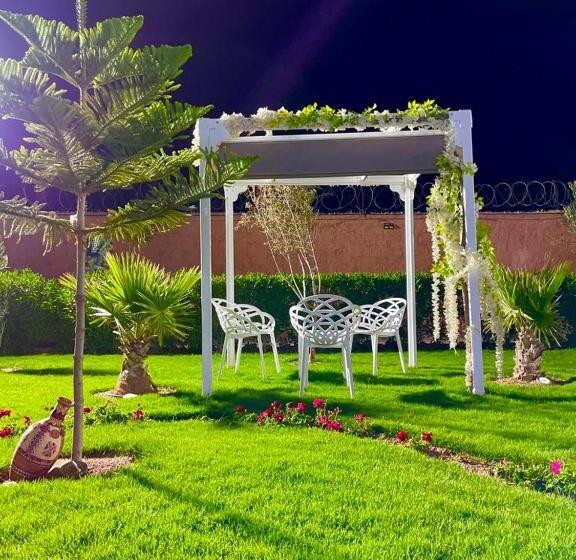 پانسیون Jnane Nina