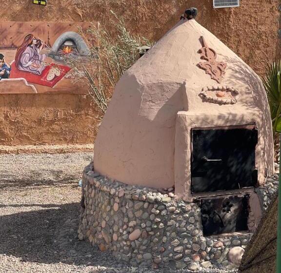 پانسیون Jnane Nina