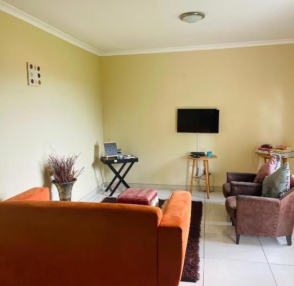 פנסיון Snamel Guest House Waterfall