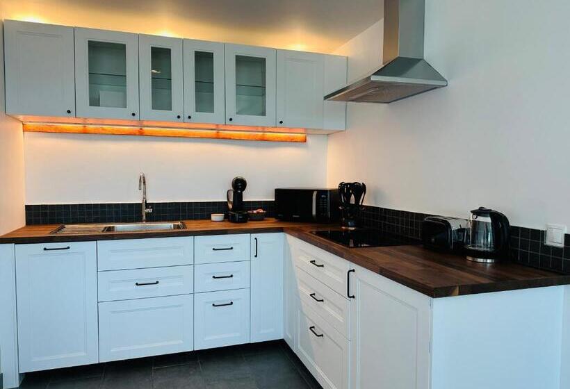 پانسیون Waterfront Fjord House