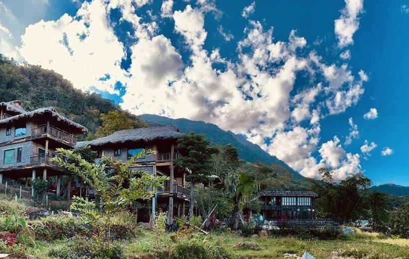 استراحتگاه Amigo Pu Luong