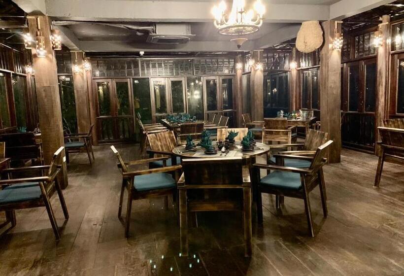 استراحتگاه Amigo Pu Luong