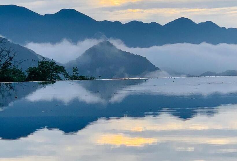 استراحتگاه Amigo Pu Luong