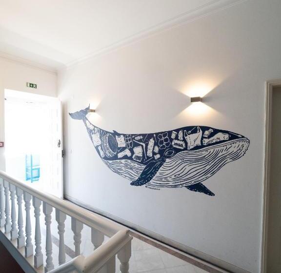 Общежитие Impact Beach House