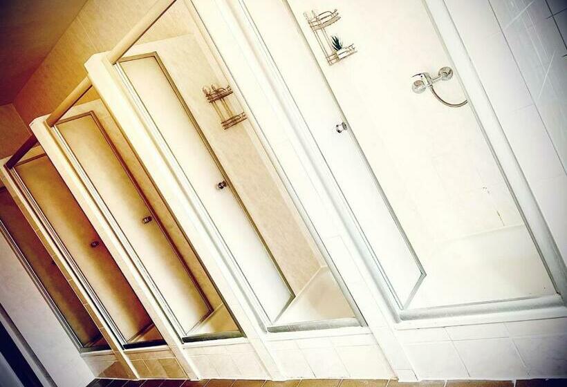 ユースホステル Jacobs Inn Monteurunterkunft