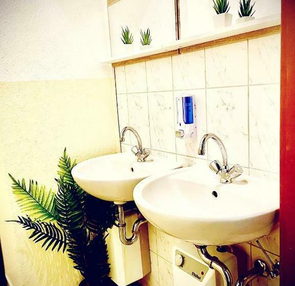 ユースホステル Jacobs Inn Monteurunterkunft