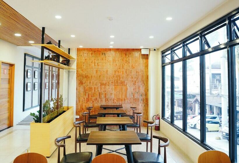 هاستل Travelbee Airport Inn