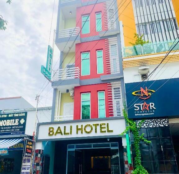 Bali Hotel 2