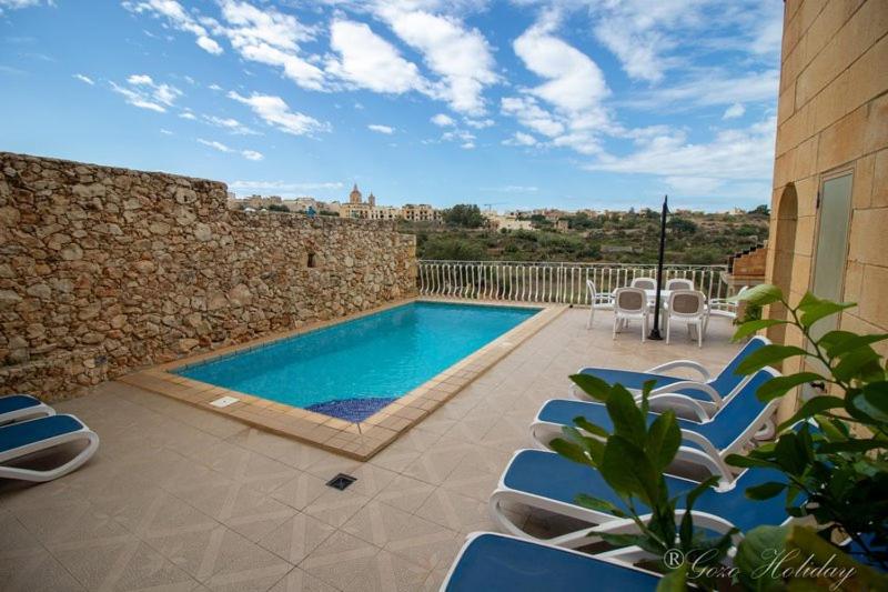 تختخواب و صبحانه Hibiscus