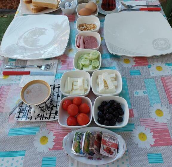 مبيت وإفطار Secret Garden 03