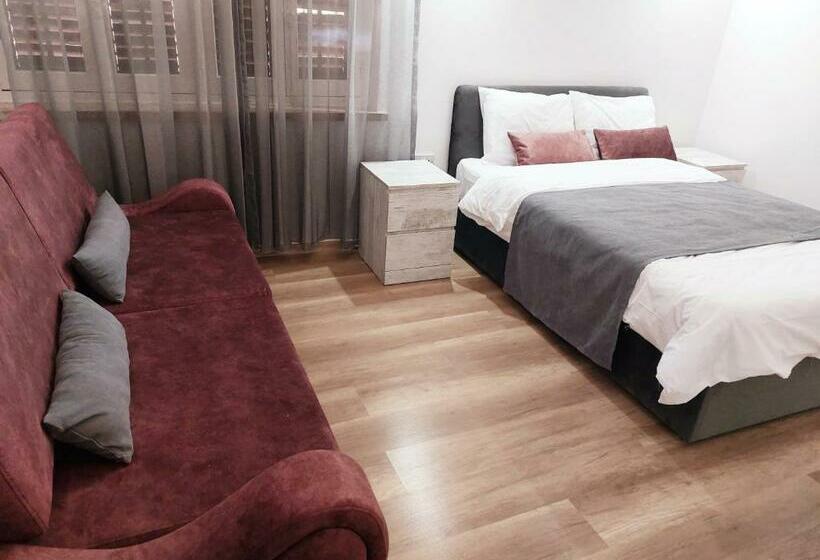 مبيت وإفطار Secret Garden 03