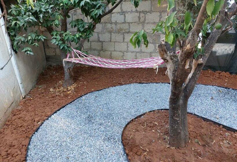 مبيت وإفطار Secret Garden 03