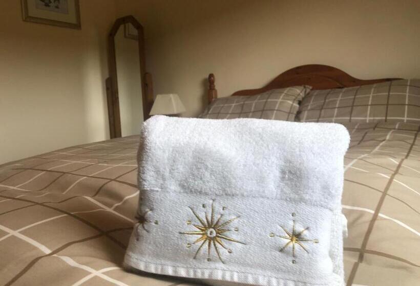 Bed and Breakfast Trumpan Cottage