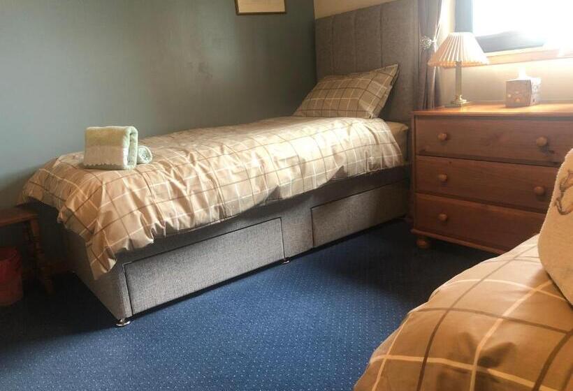 Bed and Breakfast Trumpan Cottage