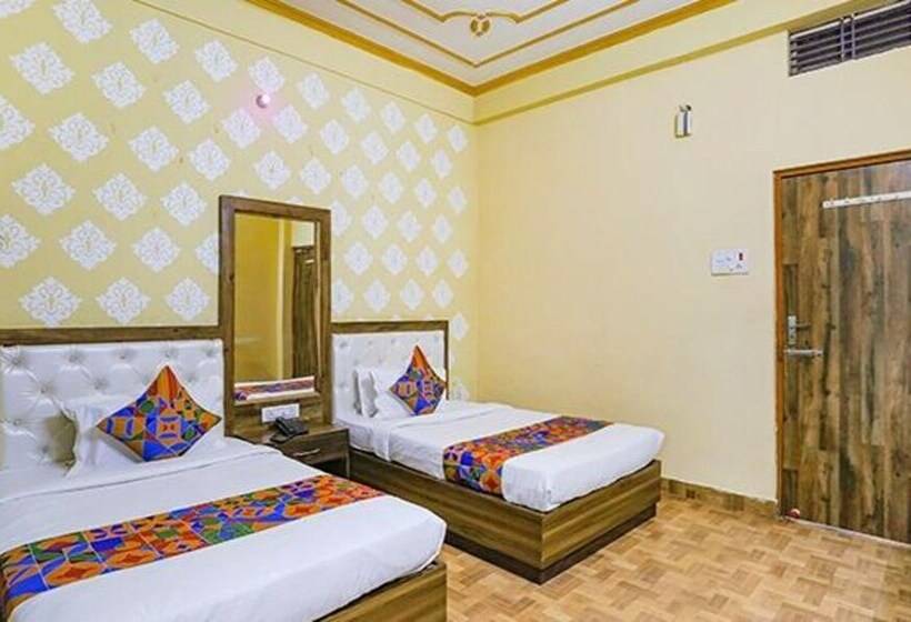 Fabhotel Shivam Palace