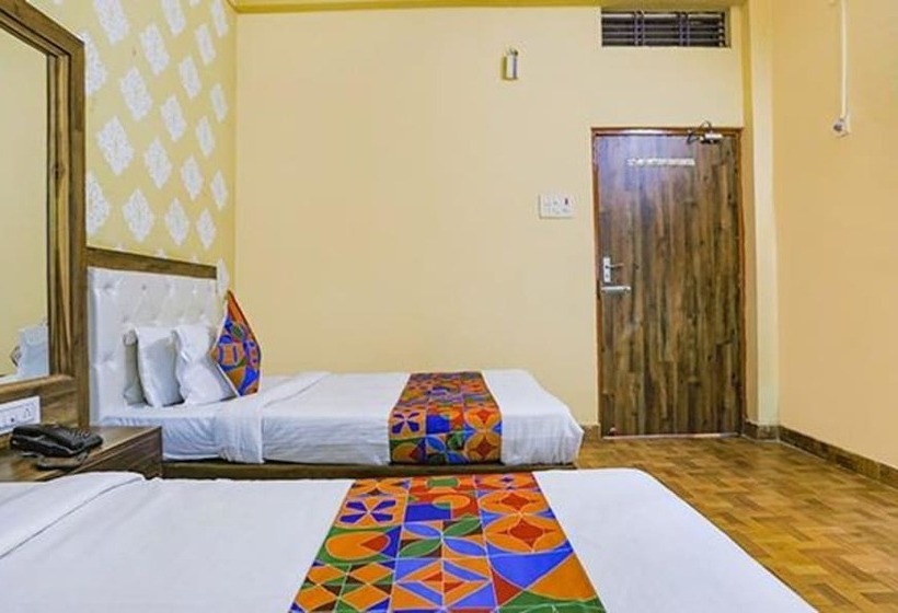 Fabhotel Shivam Palace