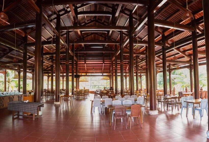 Hodota Cam Binh Resort & Spa Lagi Beach