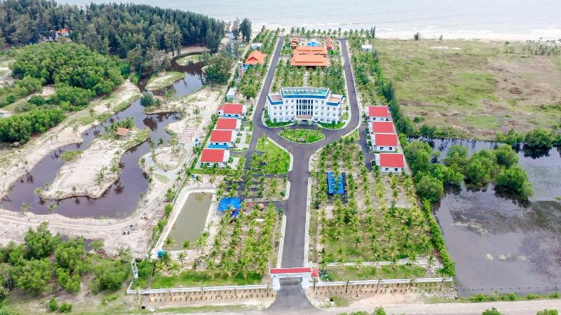 Hodota Cam Binh Resort & Spa Lagi Beach