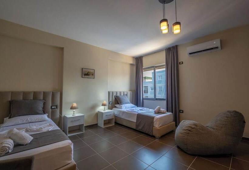 בית מלון כפרי Altobelo